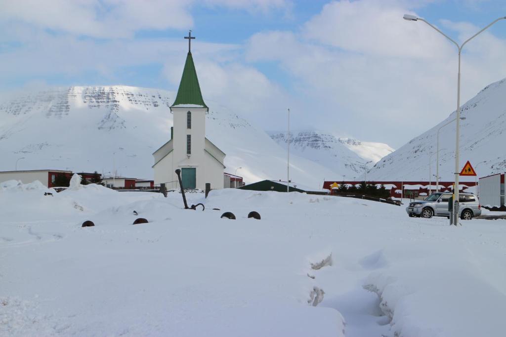 Comfy Guesthouse Westfjords Sudureyri Exterior foto