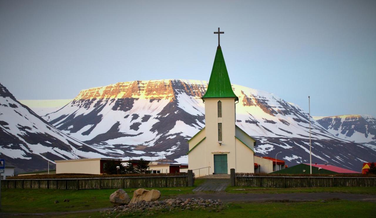 Comfy Guesthouse Westfjords Sudureyri Exterior foto